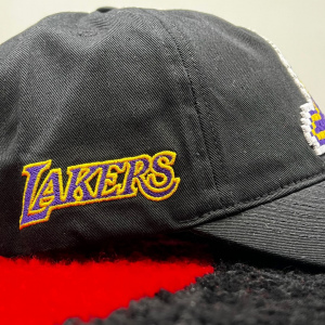 Angeles Lakers