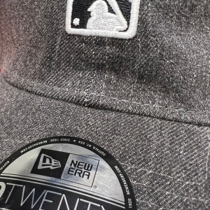 MLB